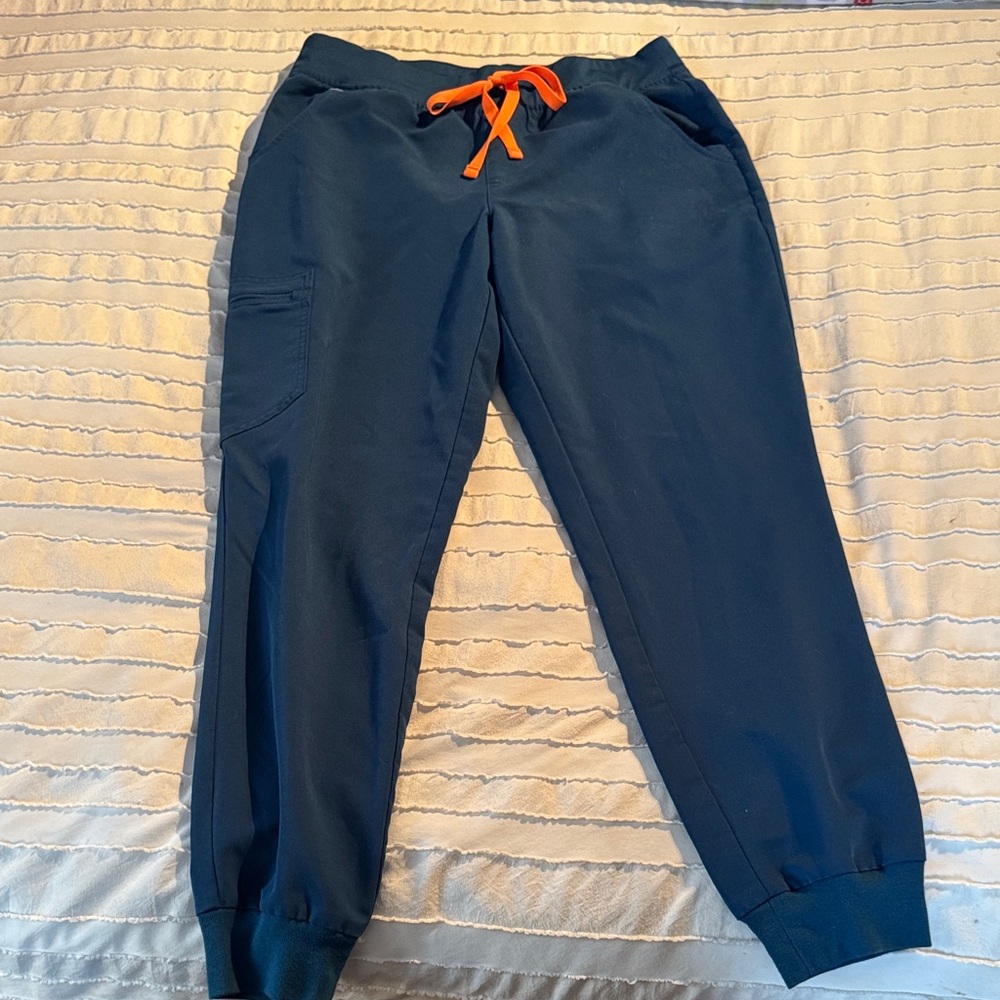 Figs Zamora Joggers size medium regular